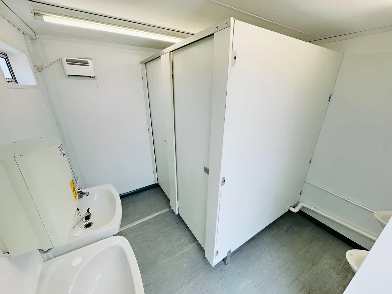 MW Containers 12 x 9ft Anti Vandal 2 + 1 Toilet Block | Anti-Vandal - Image 3