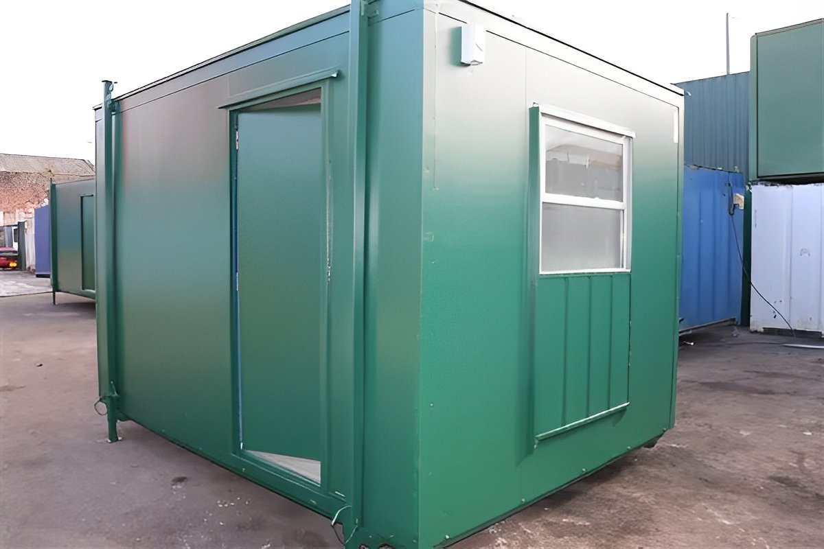 MW Containers 12ft / 40ft 12Ft x 8Ft Steel Anti-Vandal Canteen Cabin