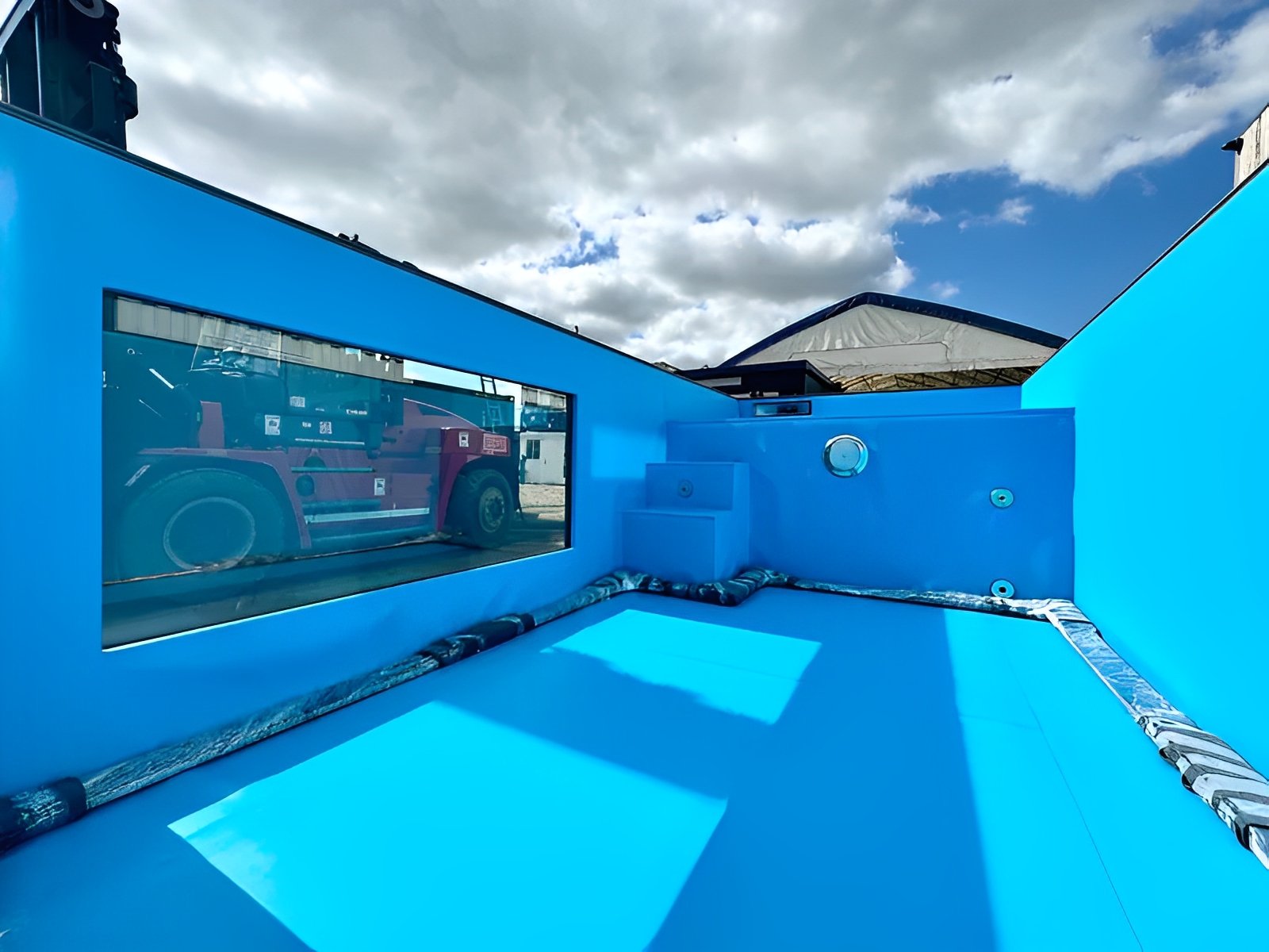 MW Containers 12ft / 40ft 12M / 40ft Portable Container Swimming Pool | Ideal Outdoor Swimming Pool - Image 9