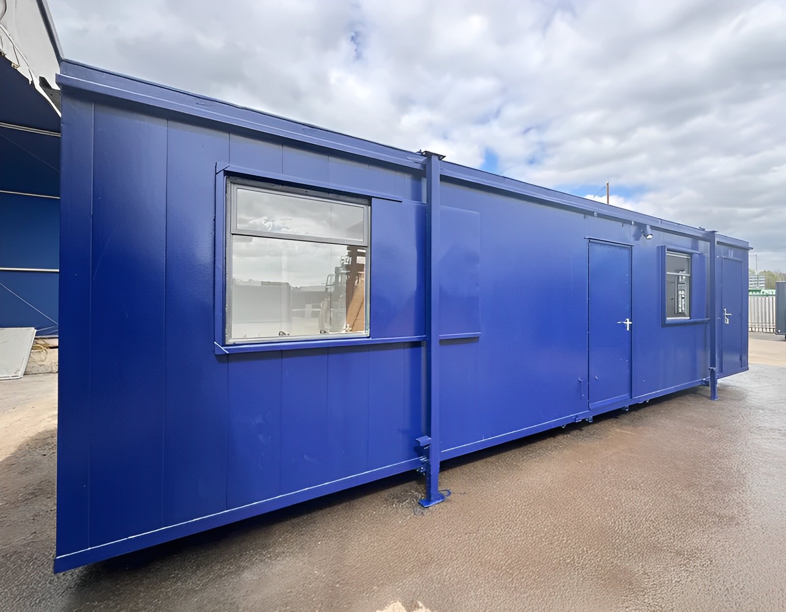 MW Containers 32ft x 10ft Custom Cabin Office | Canteen | 1+1 WC Wash Rooms | Anti-Vandal - Image 3