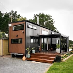MW Containers 40ft Luxury Prefab Container House | Sandwich Panels